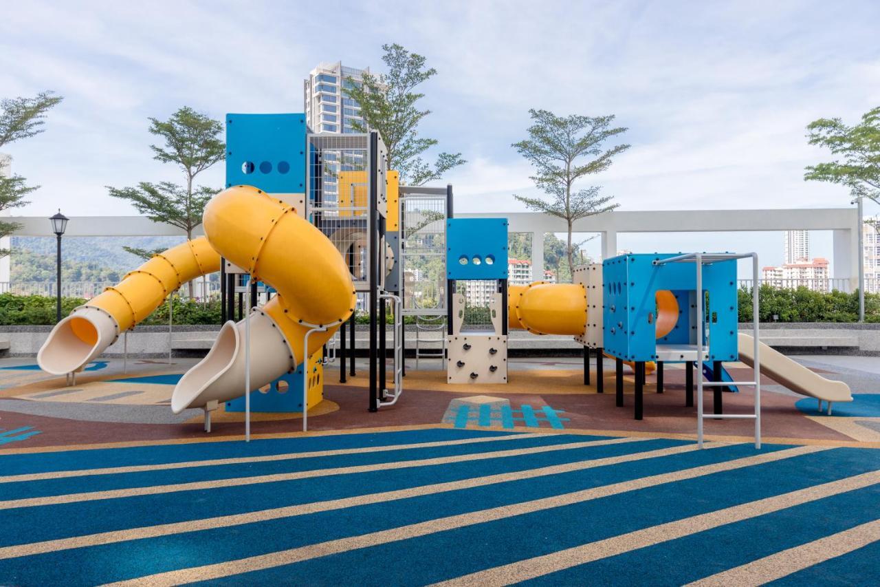 Seaview Holiday Home, By Sanguine Tanjung Tokong エクステリア 写真